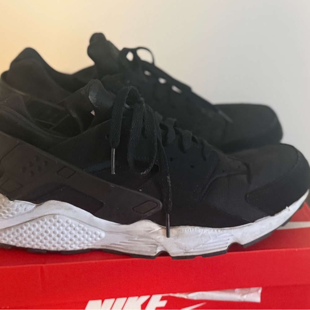 Nike Men's Hurache